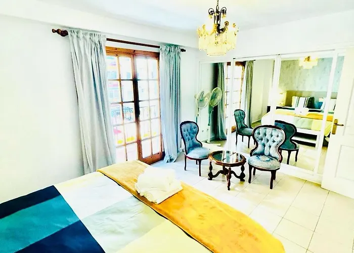 Sunny Panorama Solarium